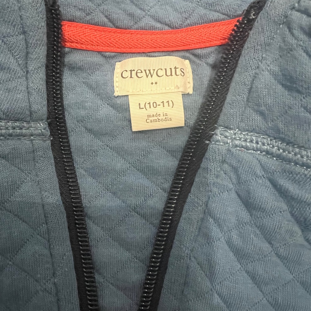 Sweater’s size L